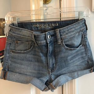 light wash jean shorts